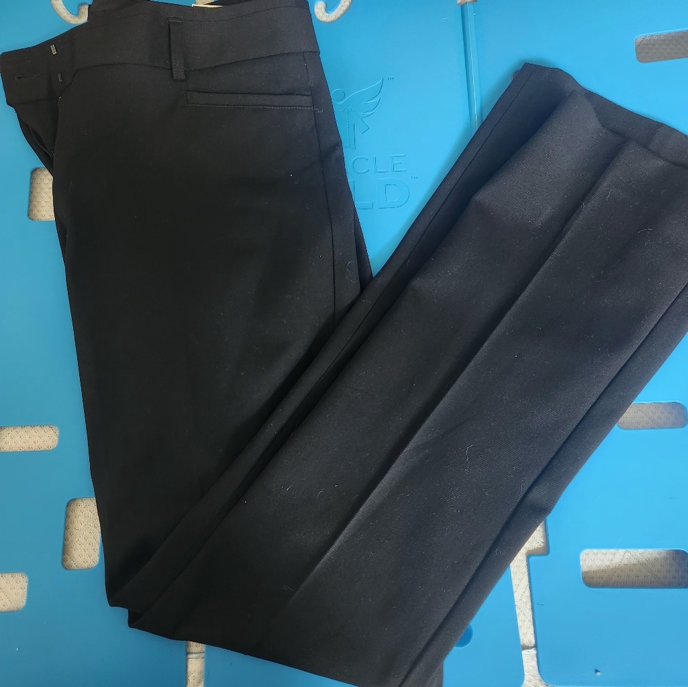 NWT EXPRESS Columnist Barely Boot pants Size 8 Black